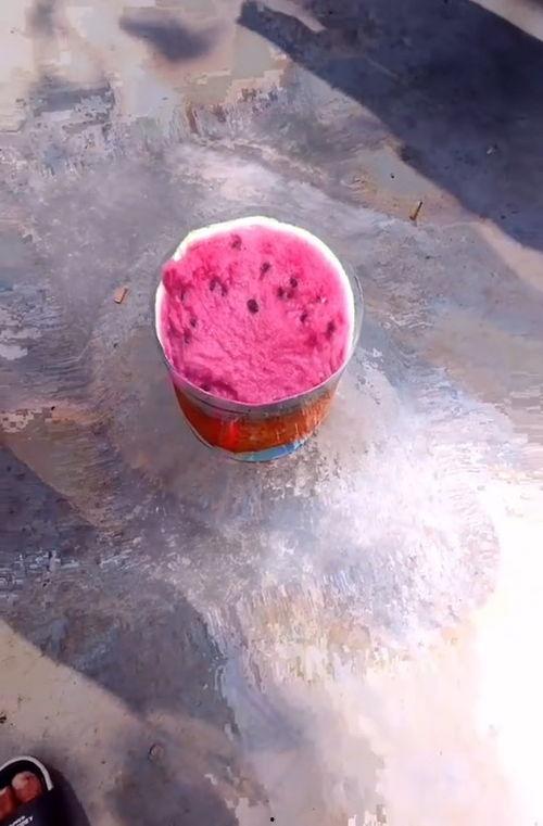 吃块瓜解解渴  第2张