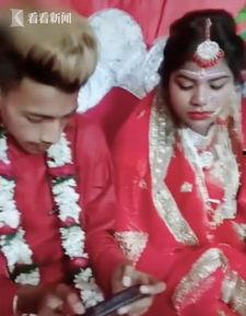 新郎官吃瓜吃自己头上,喜宴变闹剧