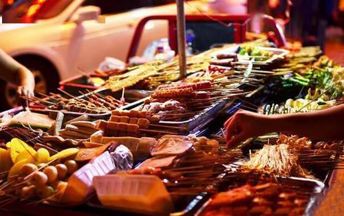 夜市街吃瓜,瓜香四溢，探寻美食与生活的味道  第1张