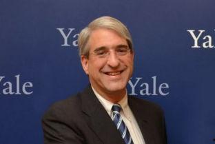 耶鲁吃瓜,一场“吃瓜”引发的校园热议  第2张